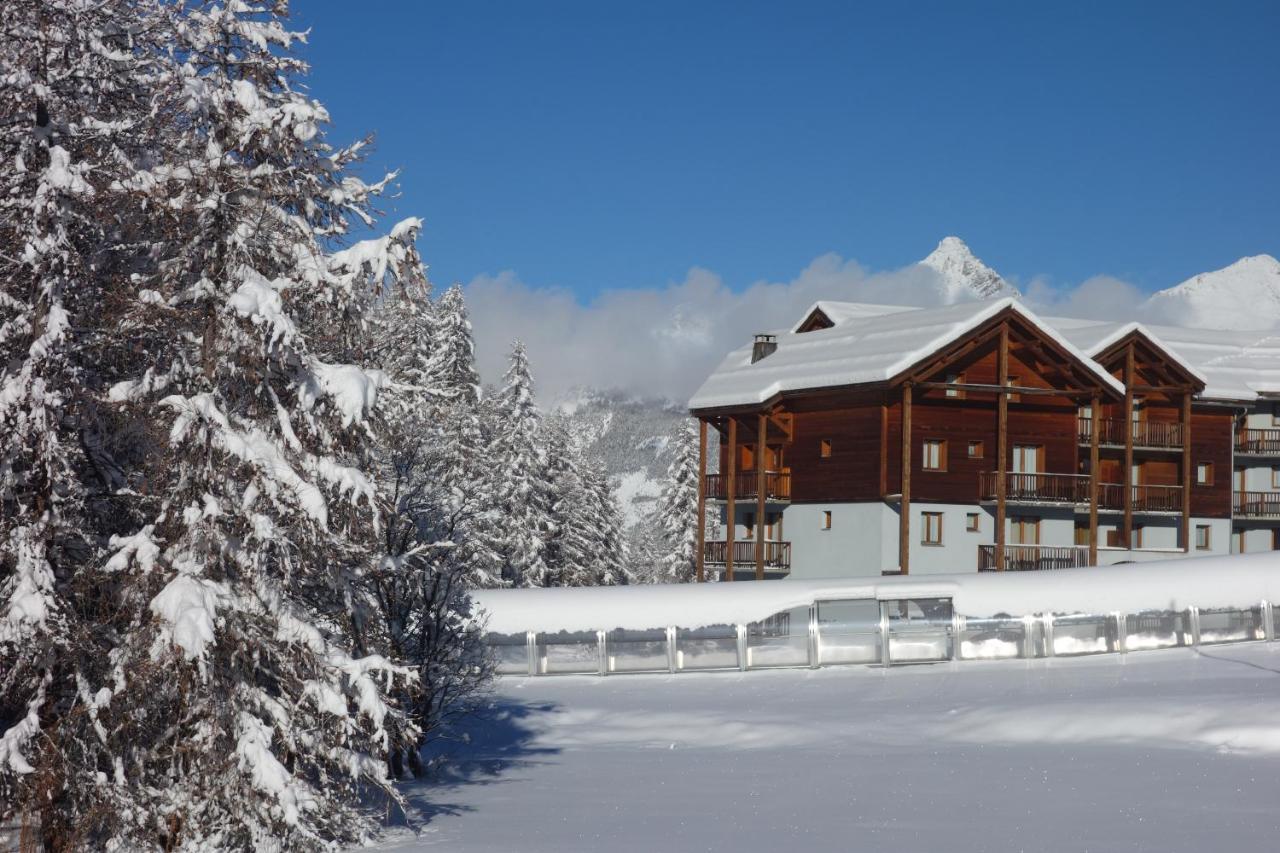 Skis Aux Pieds Dans Un Appartement Cosy Au Coeur Du Queyras Molines-en-Queyras Extérieur photo